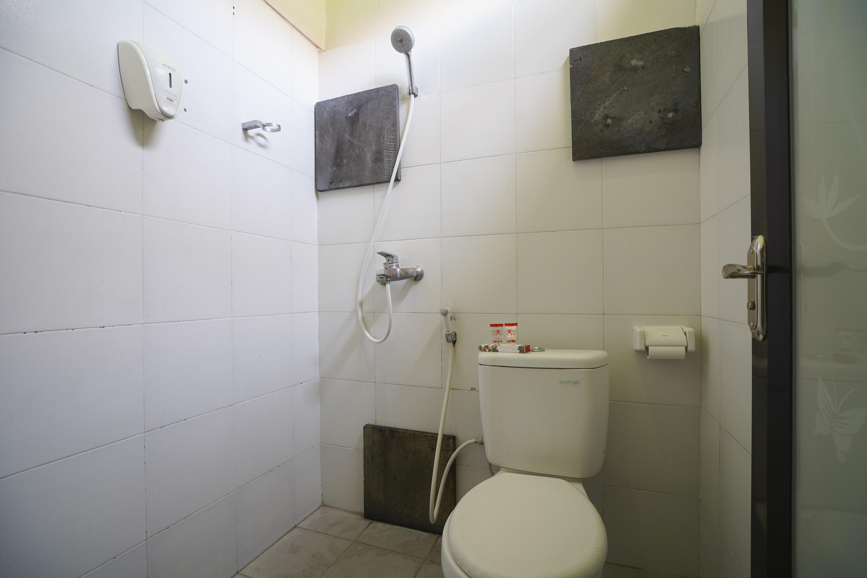 Cityzen Renon Hotel Denpasar  Ngoại thất bức ảnh