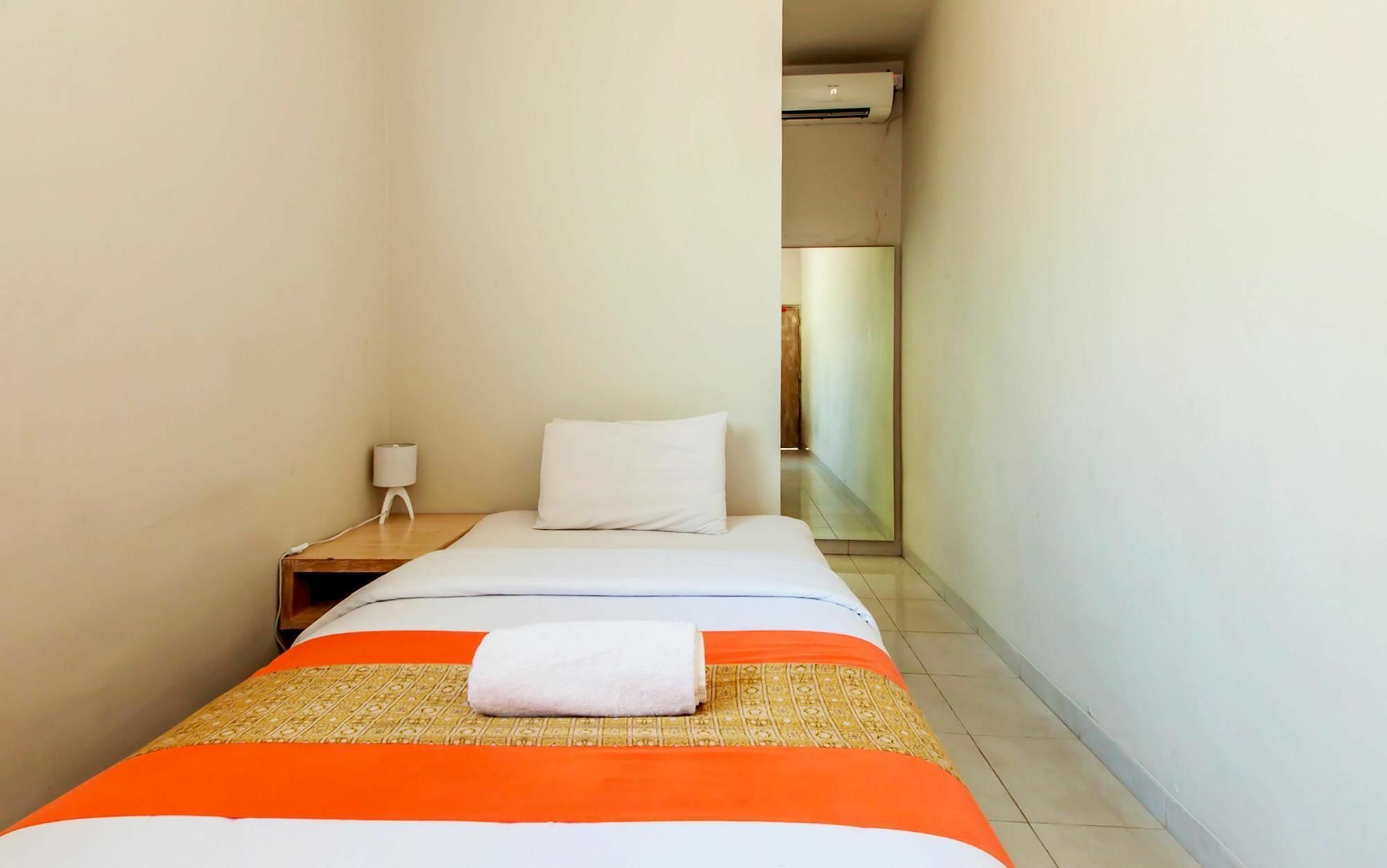 Cityzen Renon Hotel Denpasar  Ngoại thất bức ảnh